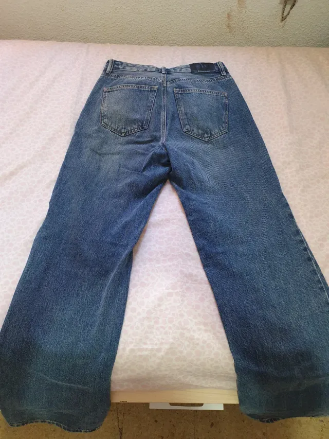 Pantalón vaquero ancho azul