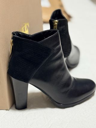 Botines de piel negros talla 40