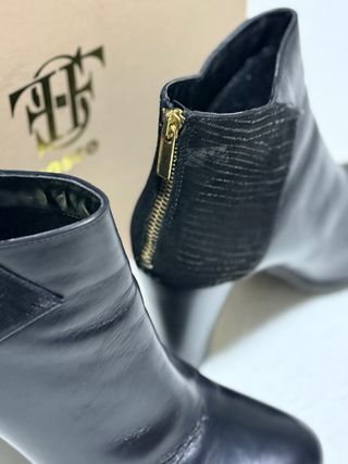 Botines de piel negros talla 40