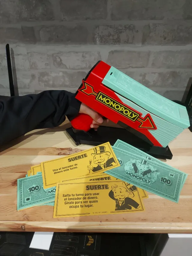 Monopoly  dinero loco - Juego de Mesa