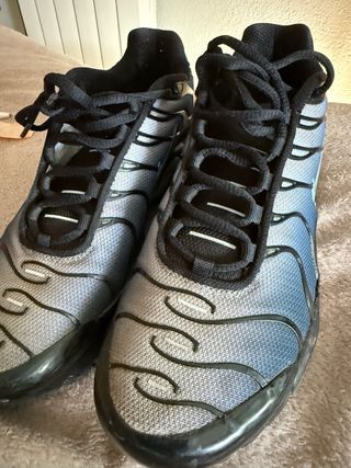 Nike TN Air Max Plus azules y negras mujer