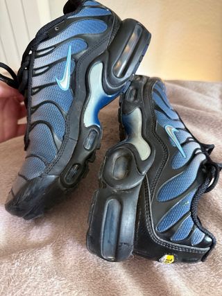 Nike TN Air Max Plus azules y negras mujer