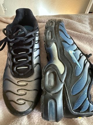Nike TN Air Max Plus azules y negras mujer