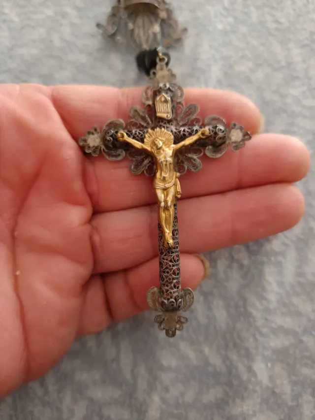 Antico e grande Rosario in argento filigrana e ebano