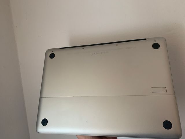 Macbook Pro 13 8GB RAM SSD Caja Office Traktor