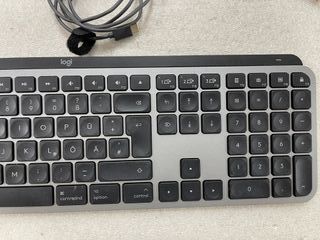 Logitech MX Keys para Mac Teclado Inalámbrico 04