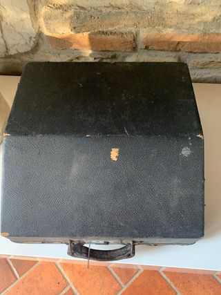 Macchina da scrivere Everest