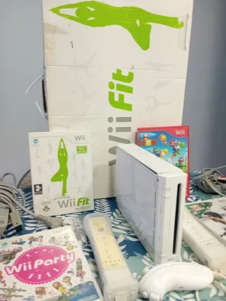 Consola Wii + Accesorios