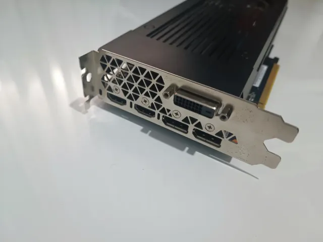 Tarjeta Gráfica Nvidia GTX 1060 6GB ASUS