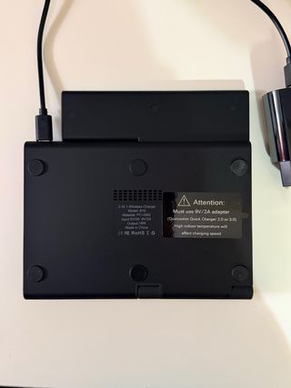 Base ricarica wireless 3 in 1