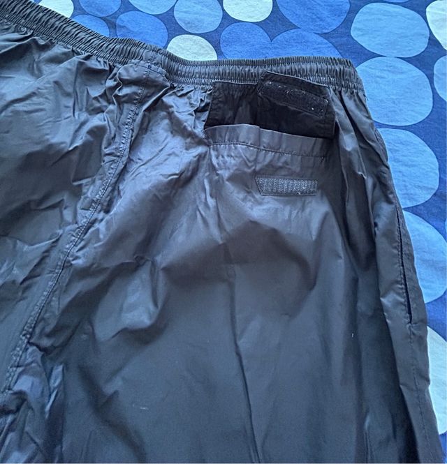 Pantalón impermeable Decathlon Talla XXL unisex