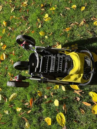 Carrito JANE bebé 3 en 1 con 3 ruedas camino rural