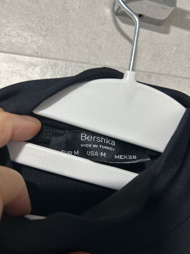 Vestido ajustado Bershka Negro Manga Larga