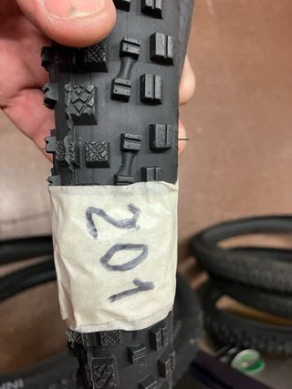 Neumático MTB 29x2.2