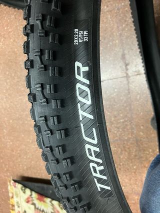 Neumático MTB 29x2.2