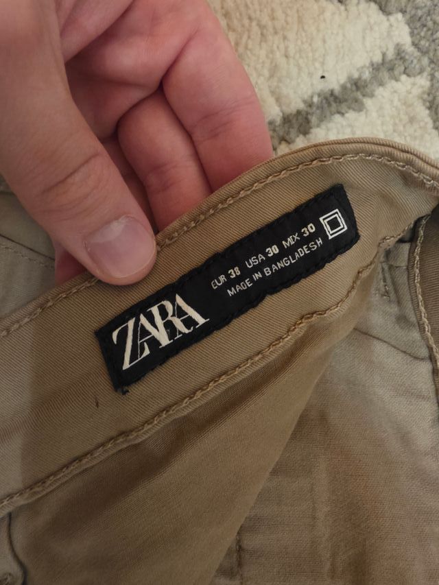 Pantalón Cargo Beige Zara 38