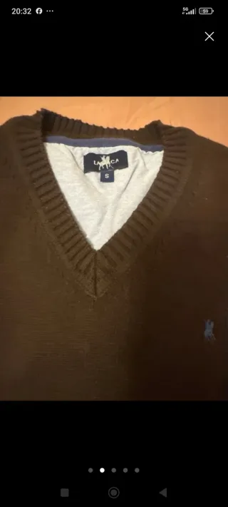 Lote 4 maglioni con scollo a V