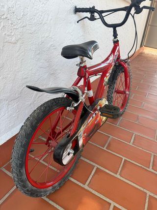Bicicleta Infantil Cars Roja