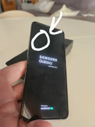 Samsung Galaxy Z Flip5 5G