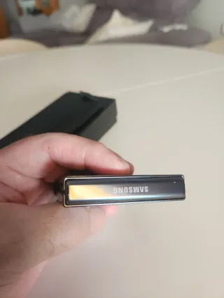 Samsung Galaxy Z Flip5 5G