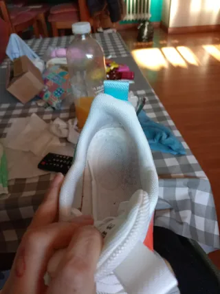 Zapatillas deportivas mujer blancas y naranjas