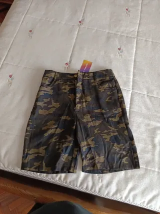 Pantalón corto camuflaje