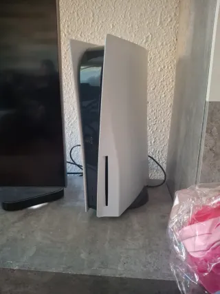 PS5 + 2 mandos + Cult of the Lamb