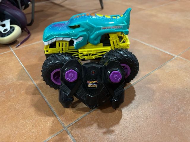 Coche Monster Truck a Control Remoto