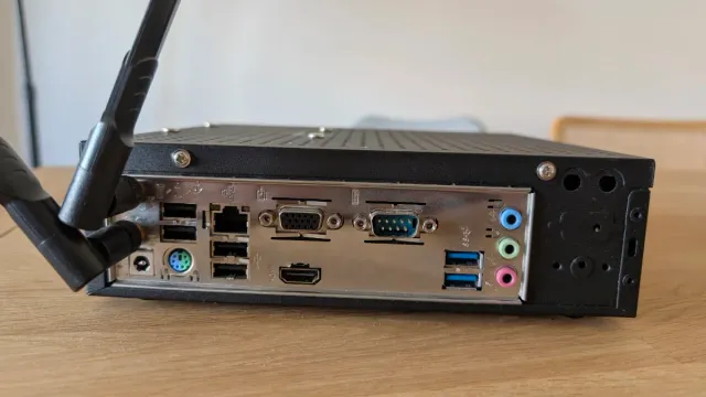 Mini PC Intel N100 16GB RAM 256GB NVMe+4TB HDD