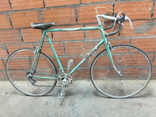 Bici de carreras especial C.N.C