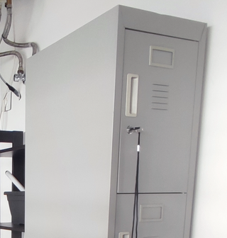Taquilla metálica con llave