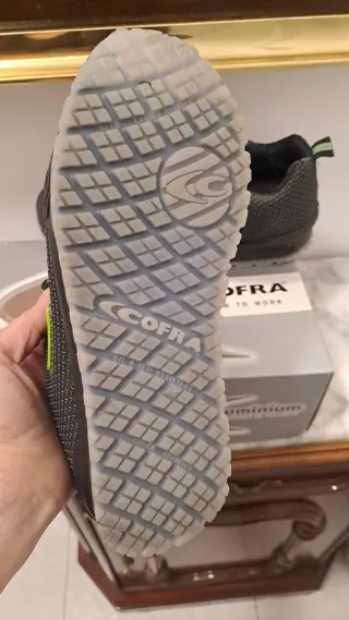 Zapatos seguridad COFRA Talla 38