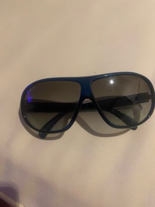 Gafas de sol Ray-Ban montura azul