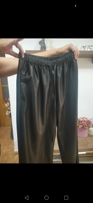 Pantalón Bershka Negro