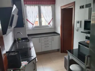 Habitación propia a amueblar a mujer responsable