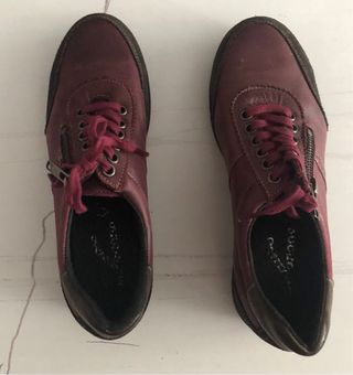 Zapatos de mujer burdeos con cremallera