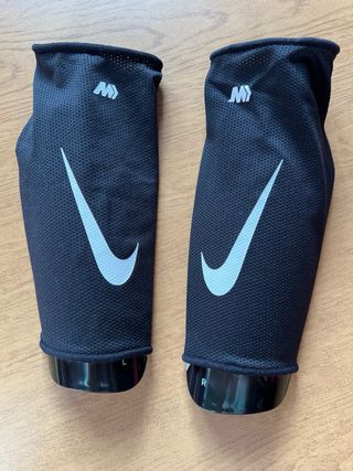 Espinilleras Nike Mercurial Lite