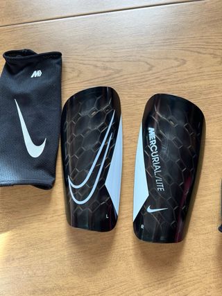 Espinilleras Nike Mercurial Lite