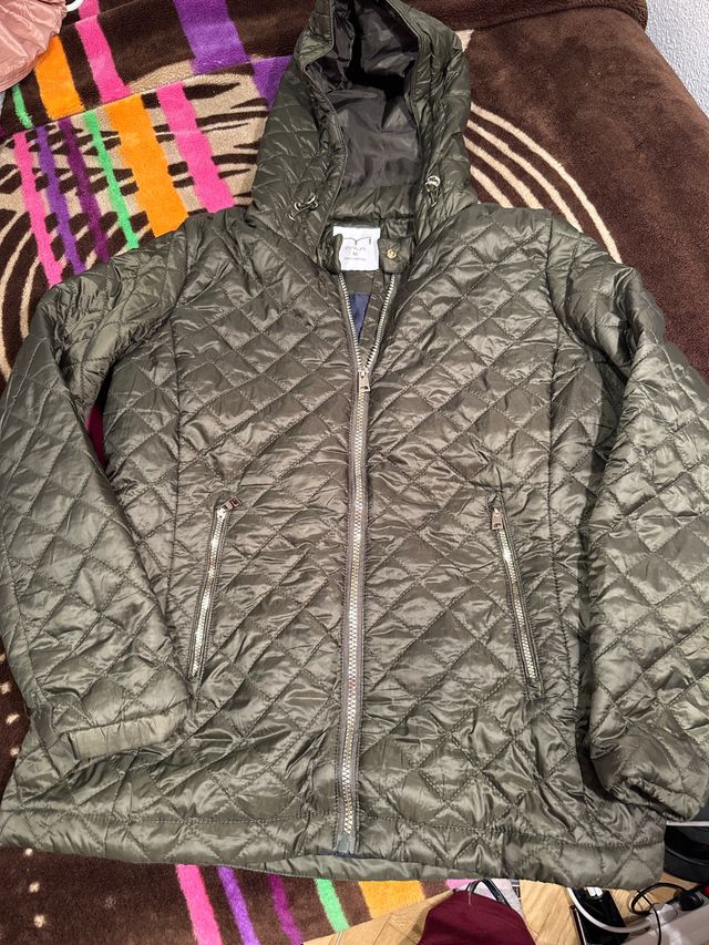 Chaqueta acolchada verde militar Talla M