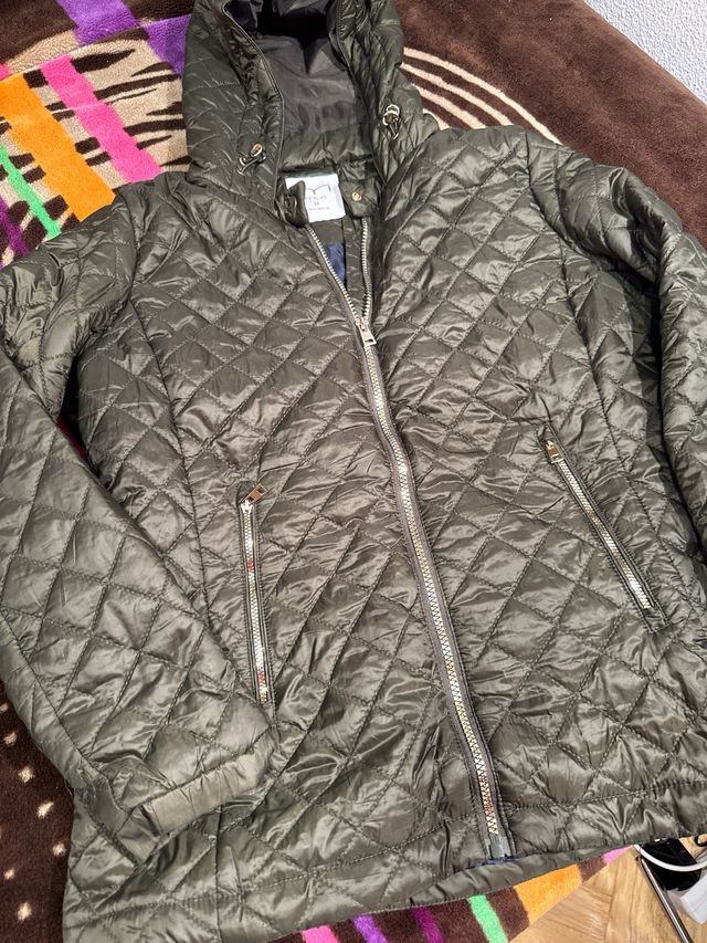 Chaqueta acolchada verde militar Talla M