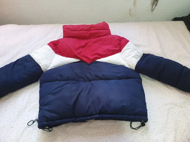Chaqueta acolchada tricolor