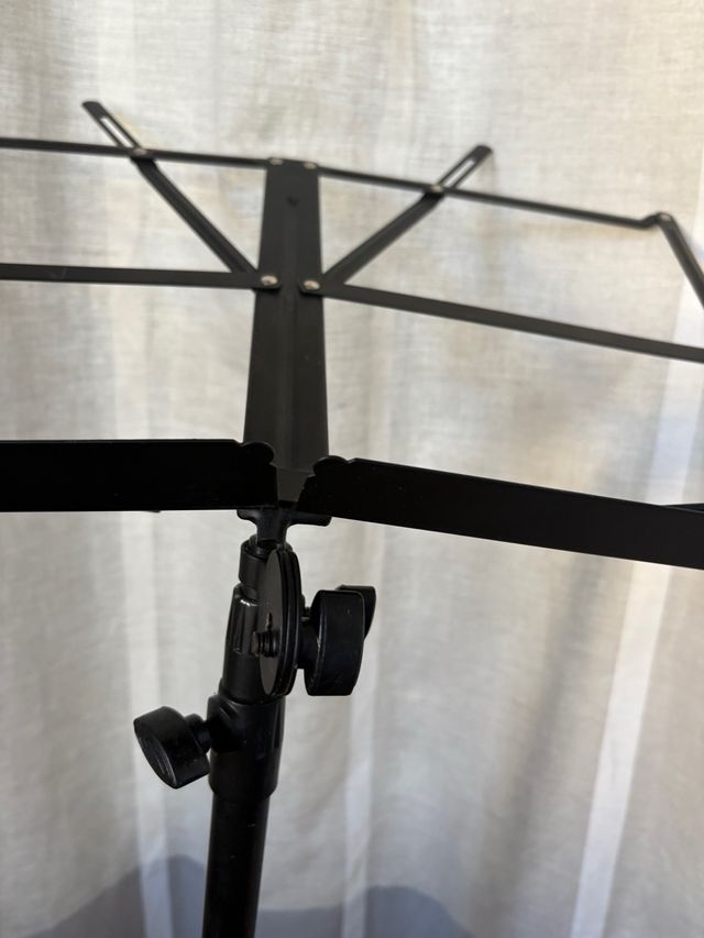 Atril para partituras negro