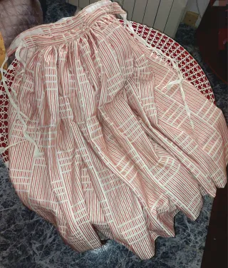 Falda de baile regional