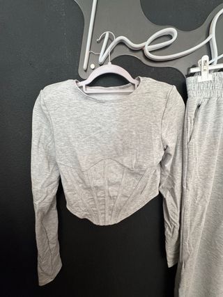 Conjunto chándal gris