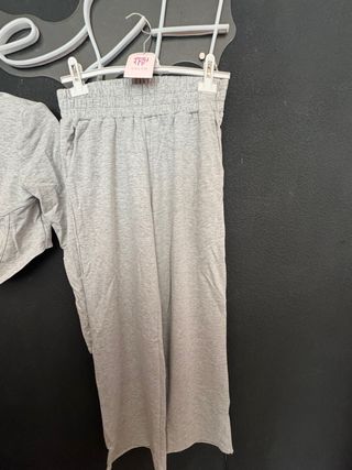 Conjunto chándal gris
