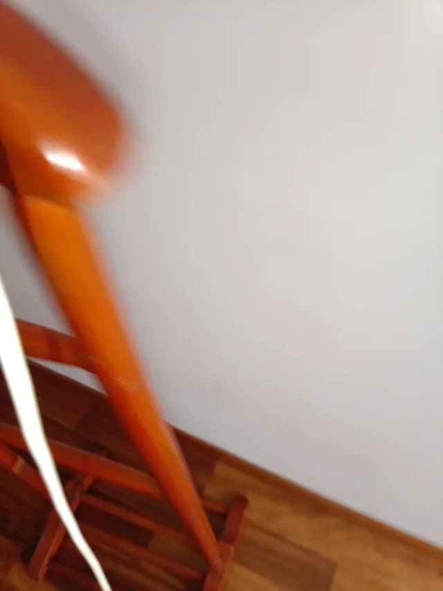 Galán de noche de madera