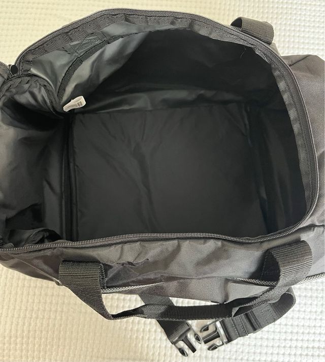 Bolsa esportiva grande Adidas preta