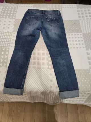 Pantalones vaqueros bordados mujer