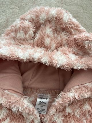 Casaco menina peludo com capuz