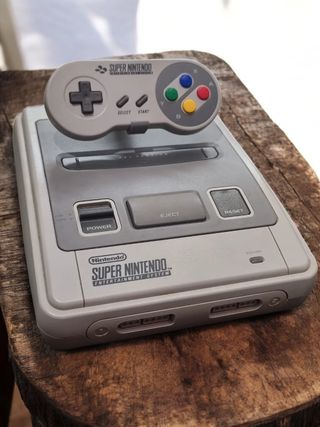SNES - Stand Console e Controller